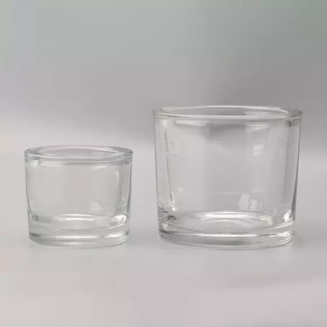 Varför är Clear Glass Candle Holders det perfekta valet för modern heminredning?