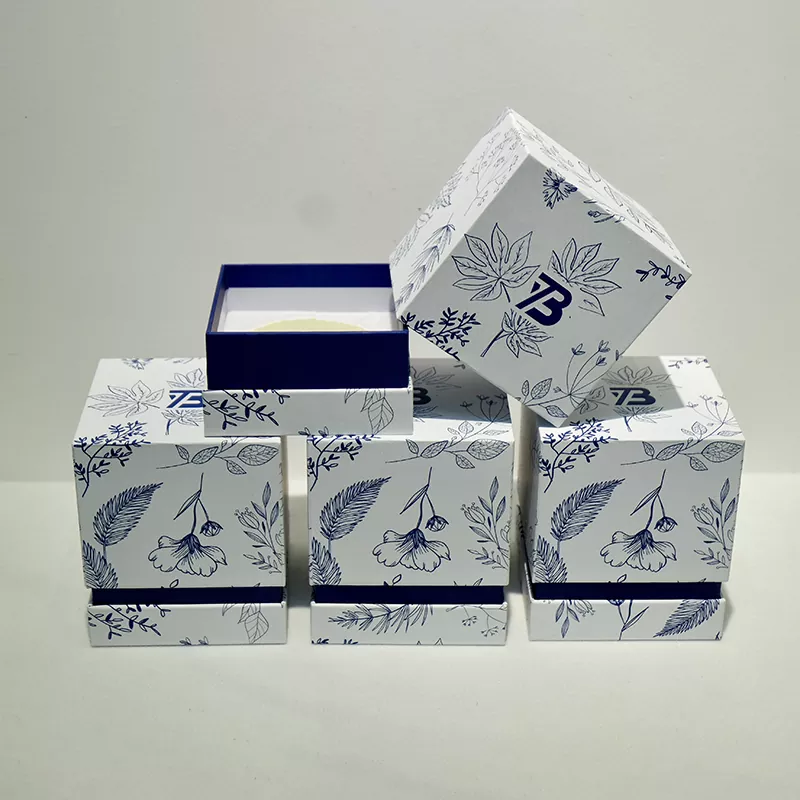 Anpassad parfym handgjorda presentförpackning